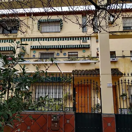 Apartment Jazmines, 2