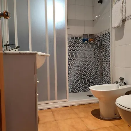 Jazmines, 2 Apartment